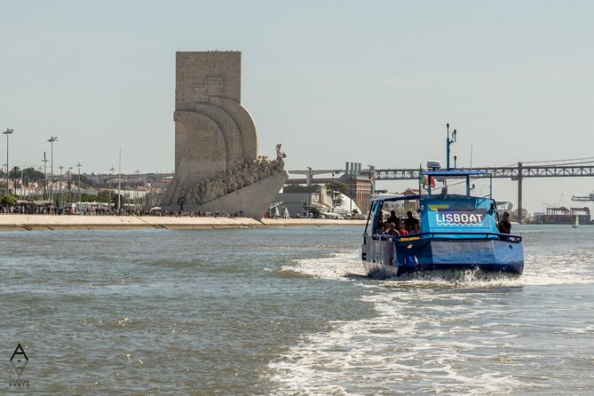 Lisbon Hop On Hop Off Bus and Boat Tour - Audio, bus comfort, and the practical weak spots