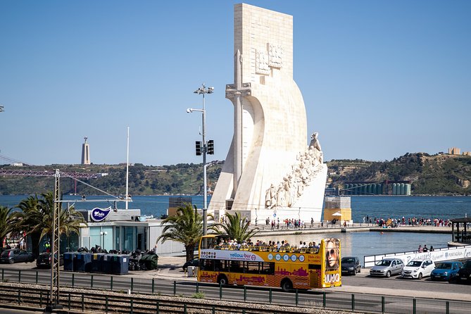 Lisbon Hop-On Hop-Off Bus Tour and River Cruise - The modern route to Parque das Nações