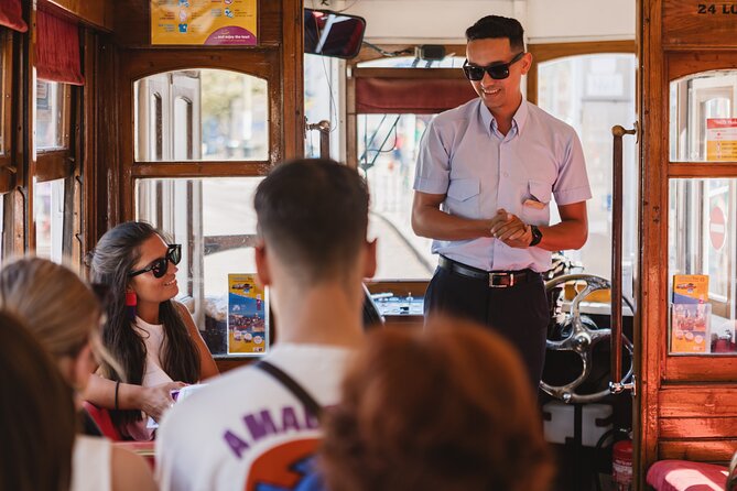 Lisbon Hop-On Hop-Off Bus, Tram Tour, River Cruise for 72/96Hour - The Tagus cruise from Praça do Comércio to Belém