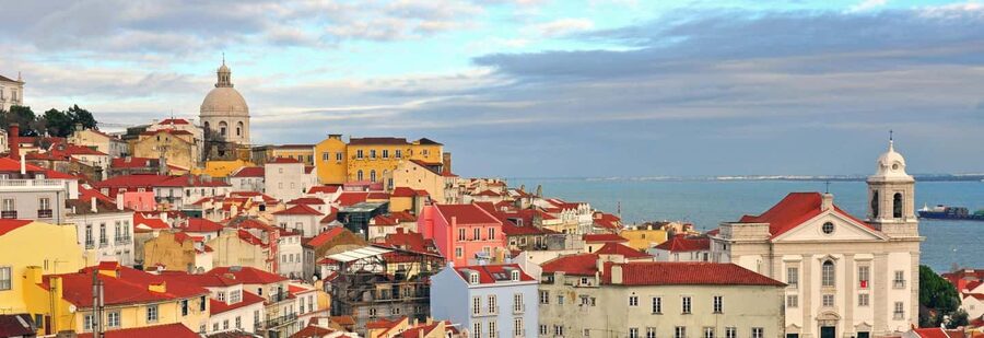 Lisbon: Tuk Tuk Hop-On Hop-Off Tour - Comfort, weather, and practical limits