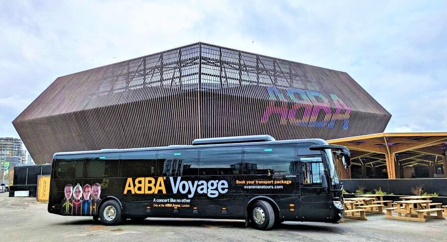 London: ABBA Voyage Express Bus and Optional Concert Ticket - Finding the Victoria meeting point