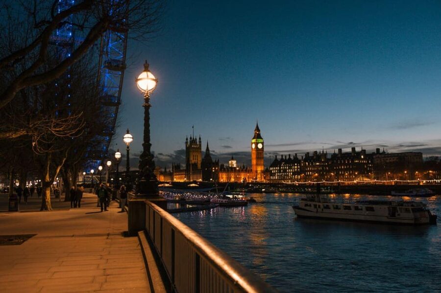 London: Big Bus Panoramic Evening Tour by Open-Top Bus - Westminster Abbey, Parliament, and the river