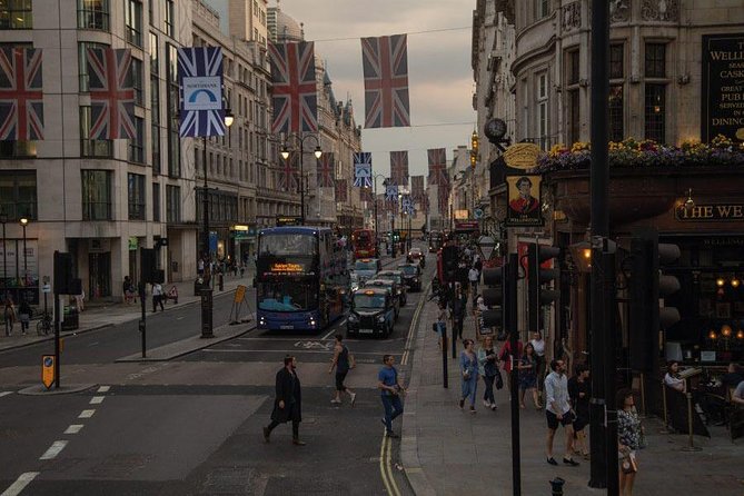 London by Night Sightseeing Open Top Bus Tour with Live Guide - What the $40.22 price buys you