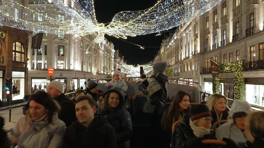 London: Christmas Lights Bus Tour With Live Guide - Is $33 good value for this London Christmas tour?