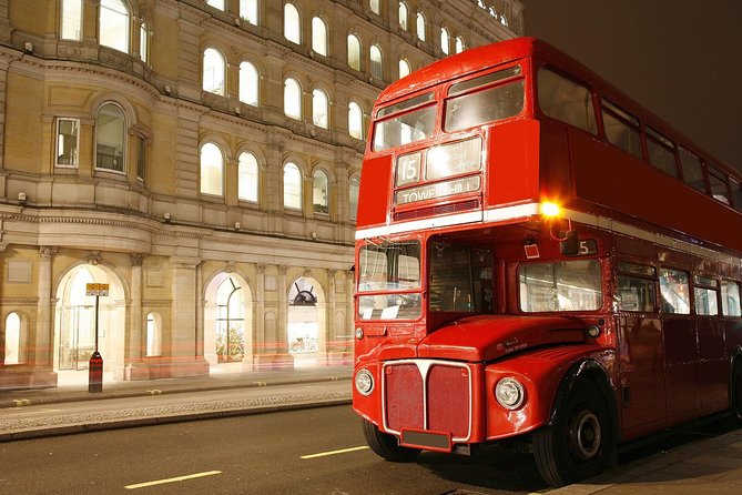London: Christmas Lights Tour by Vintage Double-Decker Bus - Big Ben, Westminster, and Trafalgar Square
