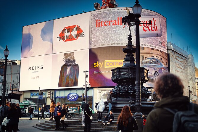 London Discovery by Day and by Night Hop-On Hop-off Tours - Piccadilly, Green Park, and Hyde Park