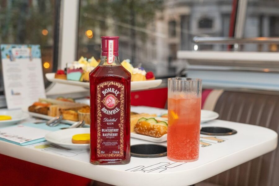 London: Gin and Afternoon Tea Bus Tour with Audio Guide - Should you book the gin and tea bus tour?