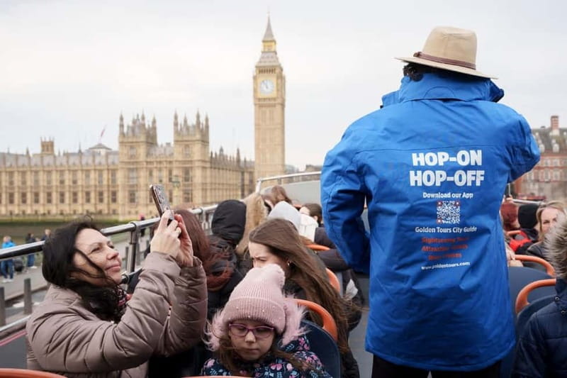 London: Golden Tours Gray Line Hop-on Hop-off Bus Tour - Live guides, audio, and staff help