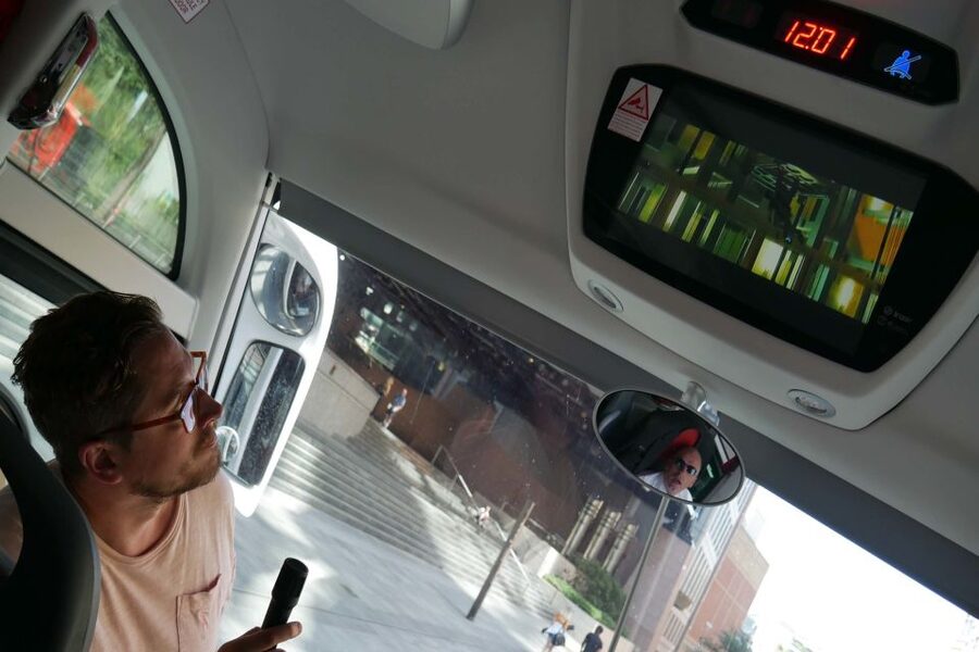 London: James Bond Small Group Mini Coach Tour - From Blackfriars to Bond’s London