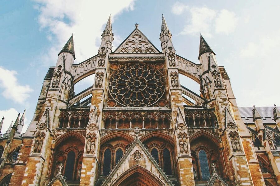 London: Landmarks Walking Tour, Hop-On Hop-Off Bus & Cruise - Is the $85.82 price good value?
