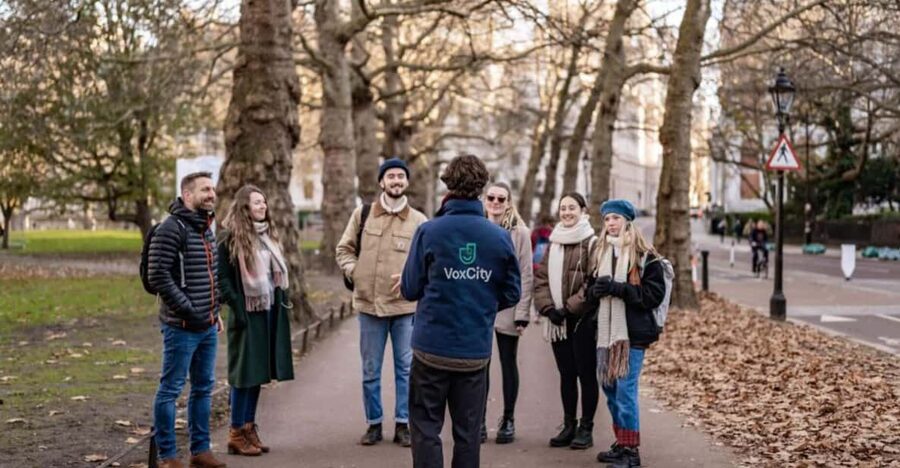 London: Landmarks Walking Tour, Hop-On Hop-Off Bus & Cruise - St James’s Park and the royal residences