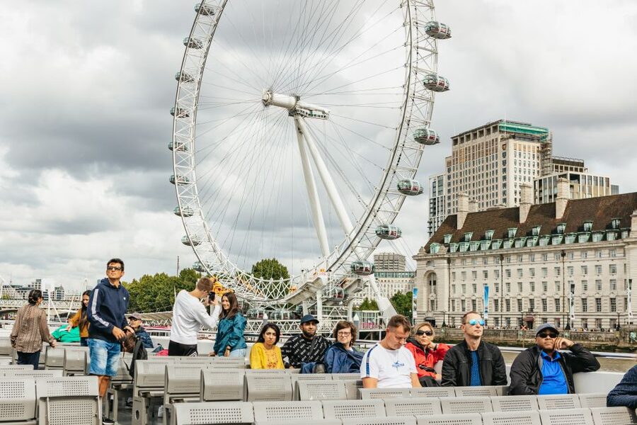 London: London Eye, River Cruise, & Hop-on Hop-off Bus Tour - Buckingham Palace and the royal parks