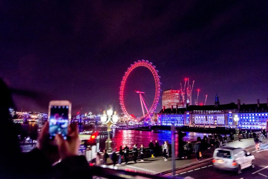 London: Nighttime Open-Top Sightseeing Tour with Live Guide - Seats, weather, and the best time to go