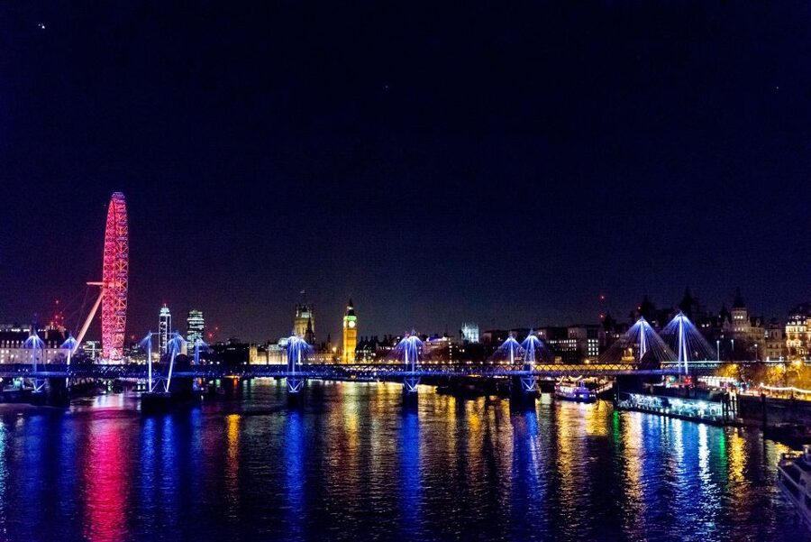 London: Nighttime Open-Top Sightseeing Tour with Live Guide - Is $39 a fair price?
