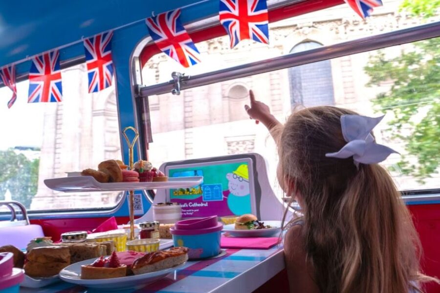 London: Peppa Pig Bus Tour with Entertainment - Peppa Pig turns the bus into a moving show