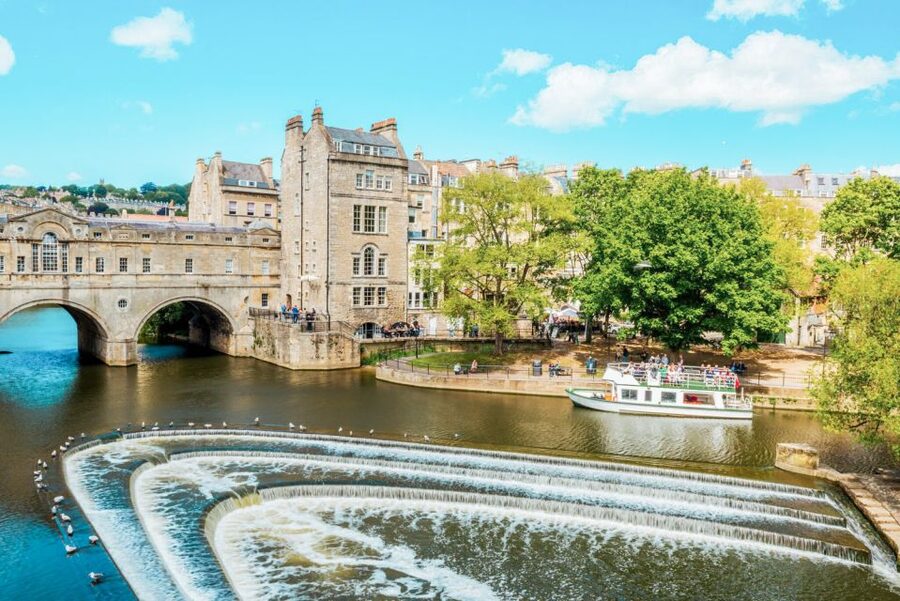 London: Stonehenge, Windsor, and Bath Day Trip by Bus - Key points to know before booking