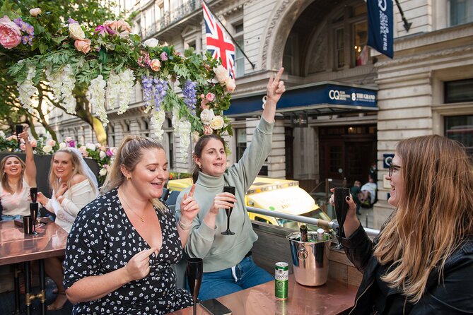 London Tootbus Bar Bus Sunset Tour with Drinks - Who should book this sunset ride?