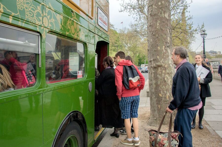 London: Vintage Bus Tour and London Eye Ticket - Finishing above London on the London Eye