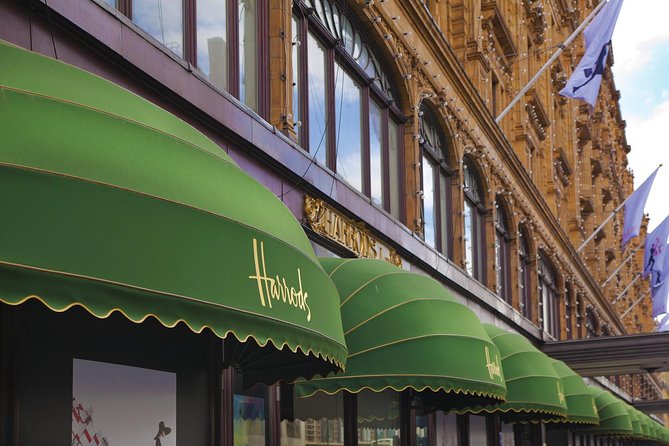 London Vintage Bus Tour with Cream Tea at Harrods - Who will enjoy this afternoon most