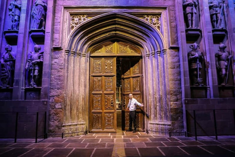 London: Warner Bros. Studio Harry Potter Tour & Branded Bus - Costumes, props, and the work behind the magic