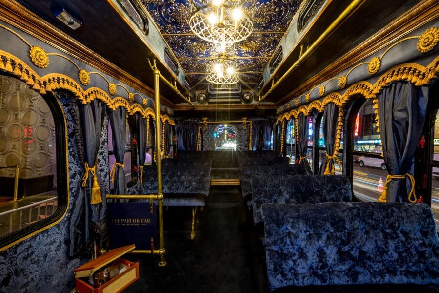 Los Angeles: #1 Trolley Bus Hollywood Sightseeing Tour - The Original Farmers Market is the tour’s most useful break