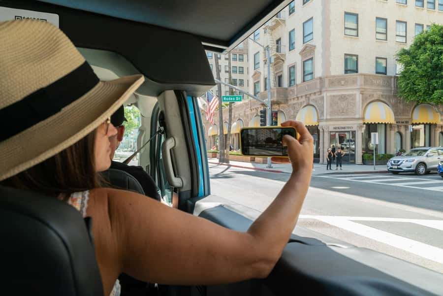Los Angeles: Celebrity Homes and Hollywood Open-Air Bus Tour - Price, timing, and practical value