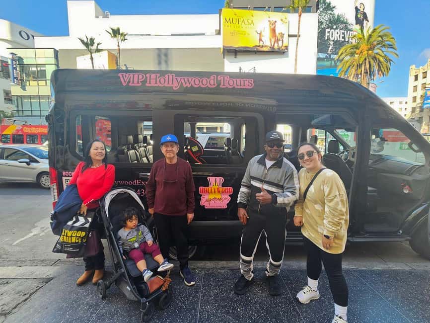 Los Angeles: Celebrity Homes and Movie Scenes Bus Tour - Into the Hollywood Hills and up Mulholland Drive