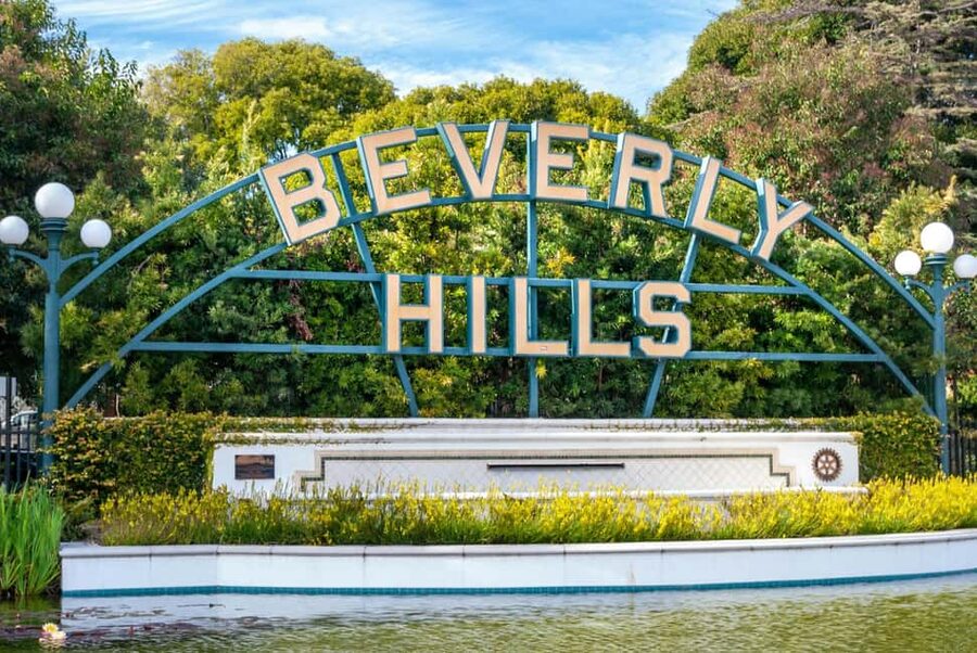 Los Angeles: Celebrity Homes and Movie Scenes Bus Tour - Celebrity homes without the fuss of a house tour