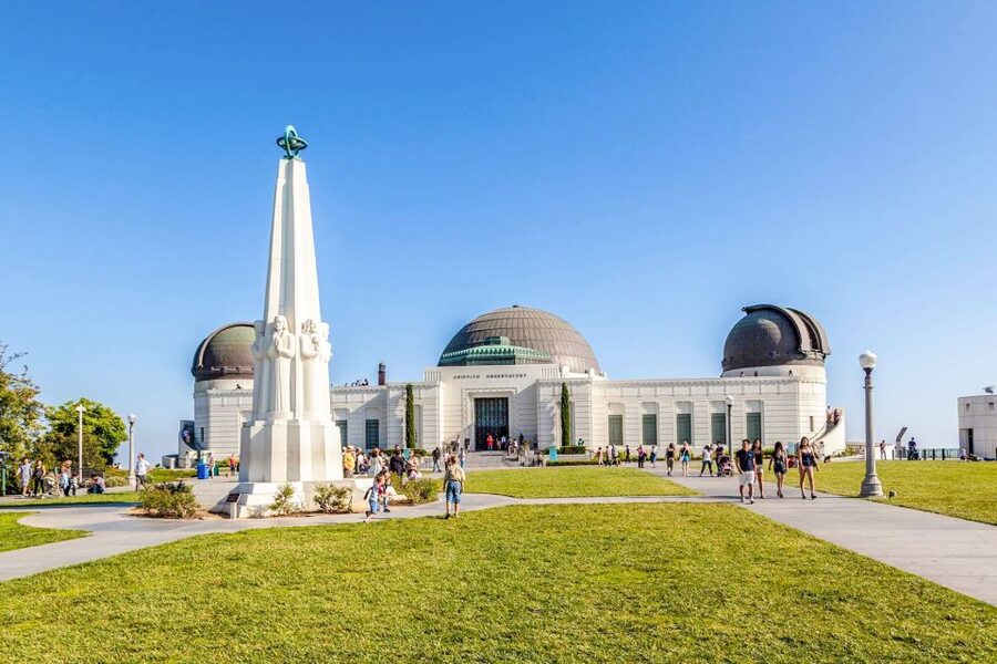 Los Angeles: LA Grand Tour by Open-Air Bus - Farmers Market: a practical lunch stop