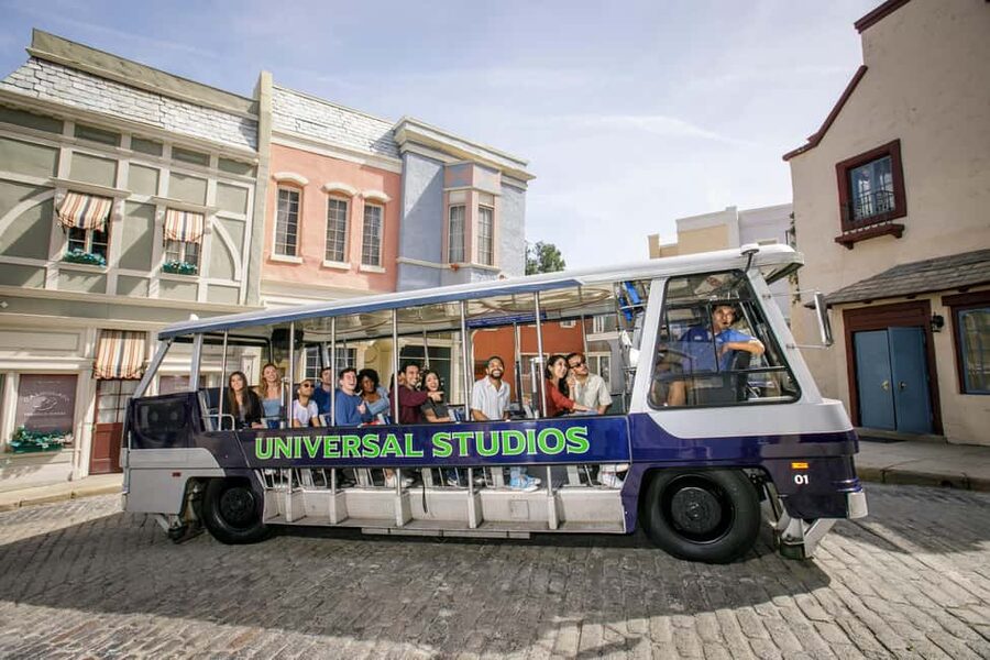 Los Angeles: Universal Studios Hollywood & Bus Tour Package - Two days, two very different sides of Los Angeles