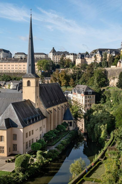 Luxembourg: City Bus Tour with Audio Guide and Headphones - How to get the most from the route