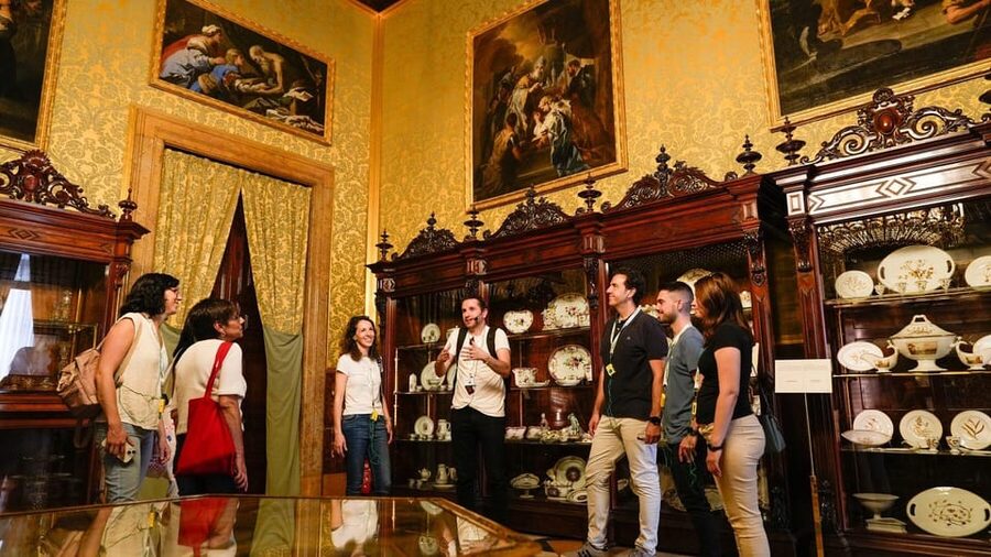 Madrid: 4-Hour Bus Tour with Royal Palace Admission - Inside the Royal Palace after the drive
