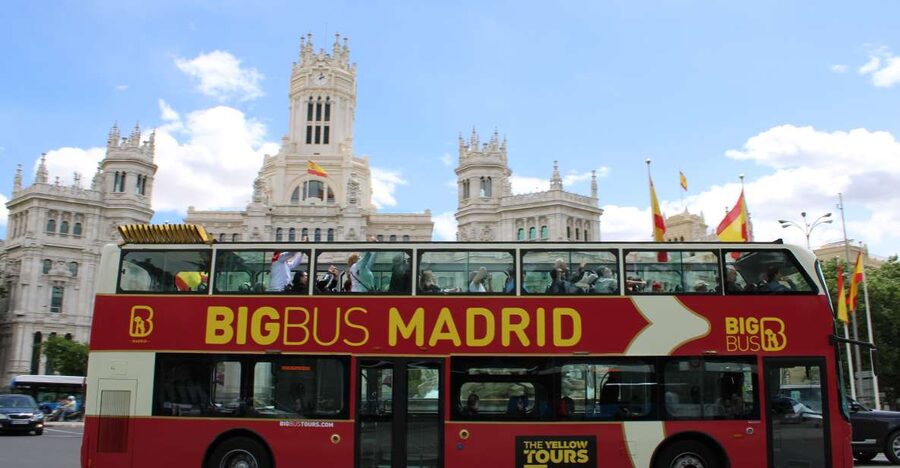 Madrid: Open-Top Big Bus Sightseeing Tour with Live Guide - Key points to know before you book