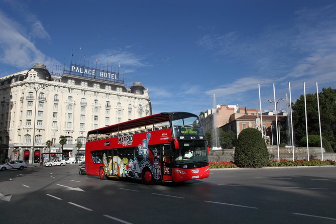 Madrid Panoramic City Bus Tour - Blue Route: royal Madrid and the Paseo del Prado