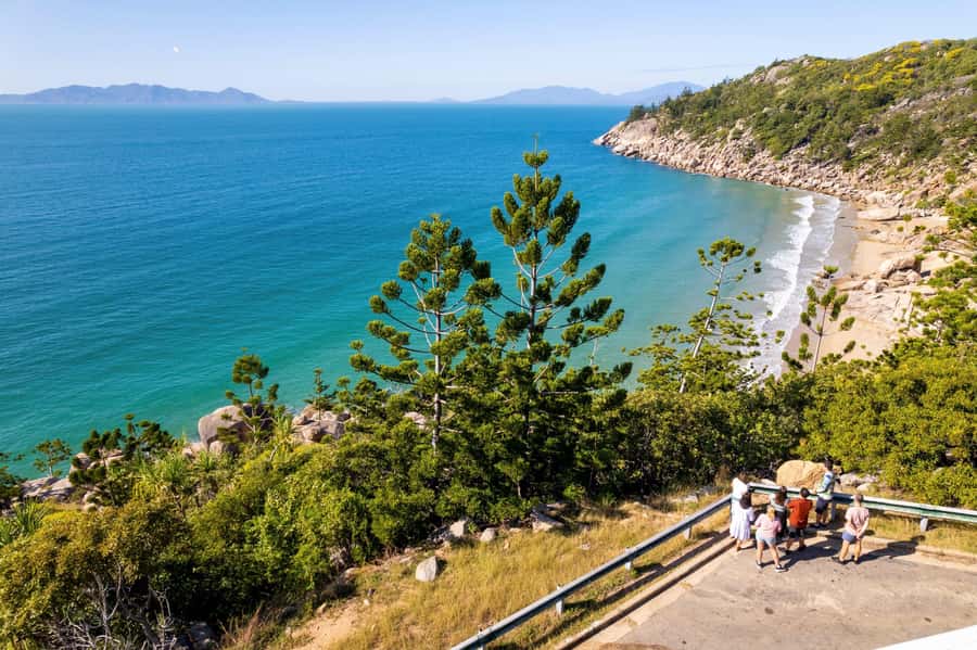 Magnetic Island: Guided Bus Tour with Morning Tea - Starting at Nelly Bay and Rocky Bay Lookout