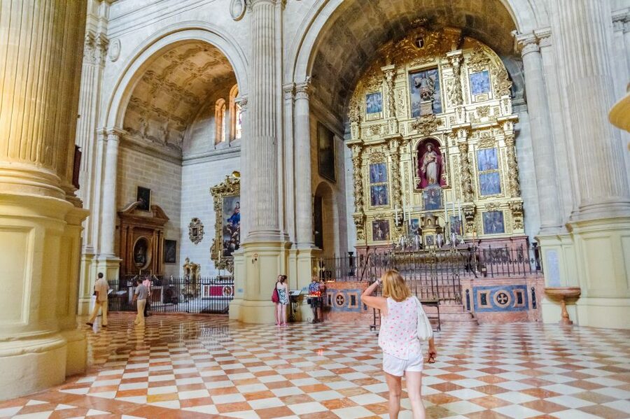 Malaga: City Sightseeing Hop-On Hop-Off Bus Tour - What the Green Route adds