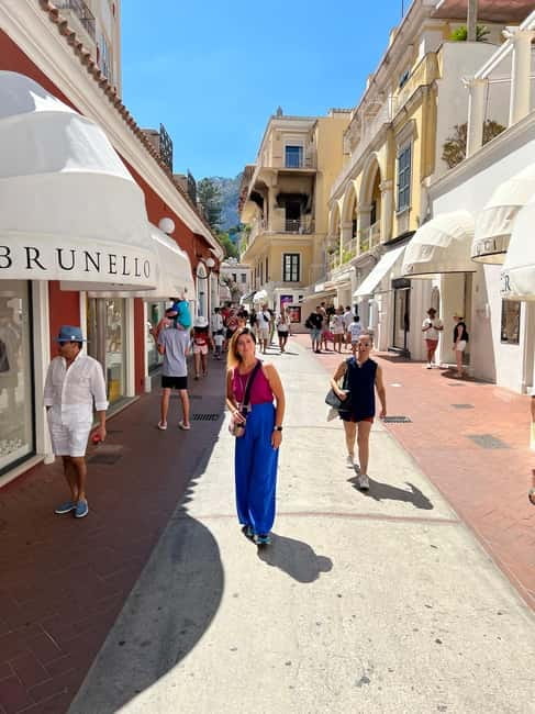 Marina Grande: Guided Capri Island Hop-On Hop-Off Bus Tour - How much the $71 price is worth