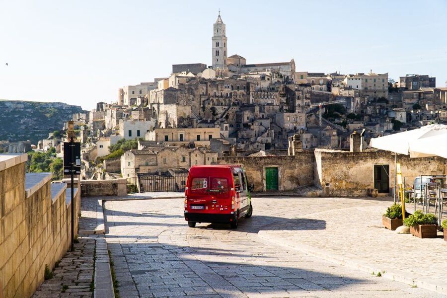 Matera: Open Top Bus Tour with Entrance to Casa Grotta - Why the bus works well in Matera