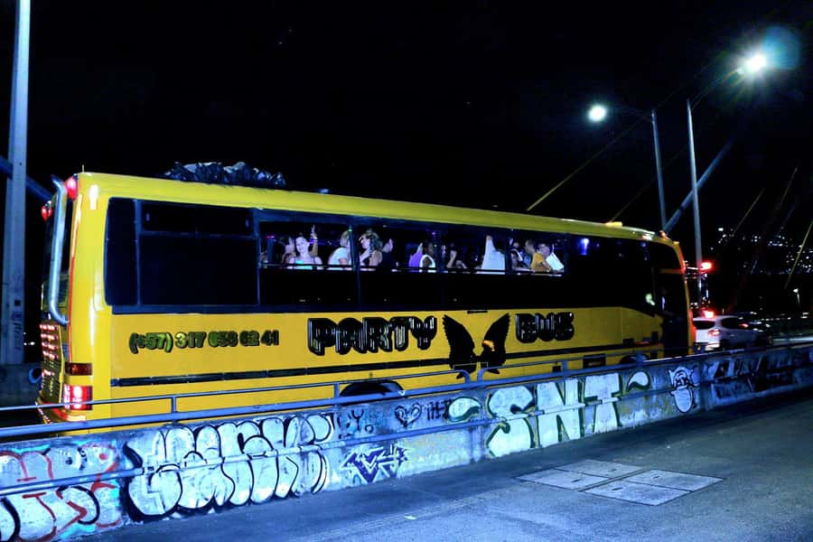 Medellin: Rumbero Party Bus with all the beer you can drink - The real rhythm of the three-hour evening