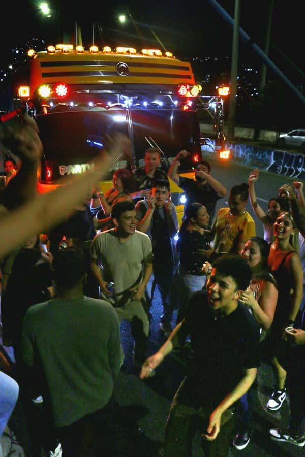 Medellin: Rumbero Party Bus with all the beer you can drink - Booking details worth knowing