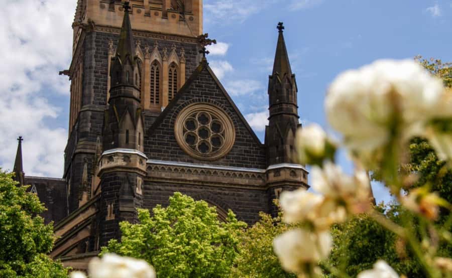 Melbourne: City Highlights Group Tour by Bus - The Shrine of Remembrance is the tour’s most meaningful stop