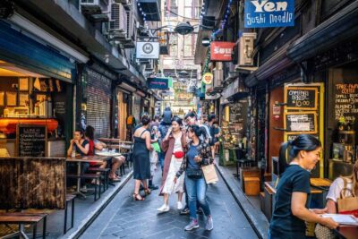 City Highlights, Suburbs & Laneways Bus Tour