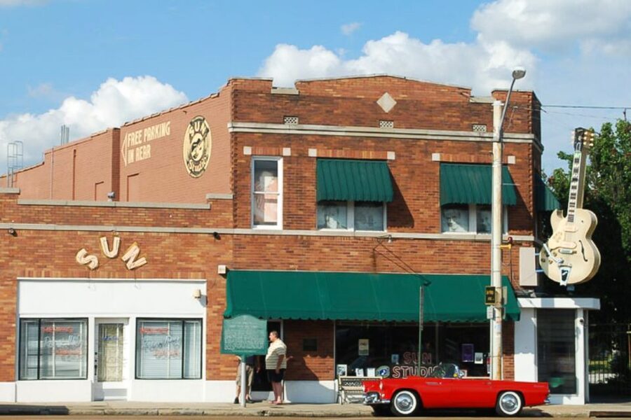 Memphis: Big Mojo Sun Studio + Music History 3-Hour Bus Tour - Why the music bus works so well in Memphis