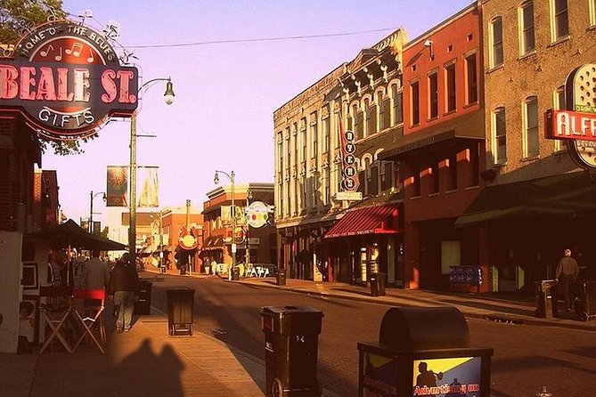 Memphis Mojo Bus Tour - Why the music bus works so well in Memphis
