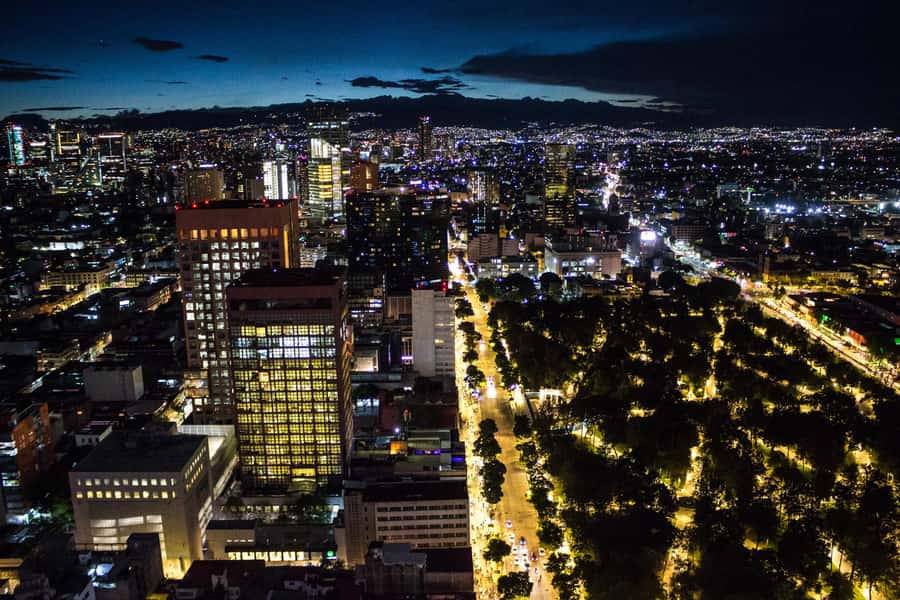 Mexico City: Night Bus Tour - Monumento a la Revolución and Paseo de la Reforma