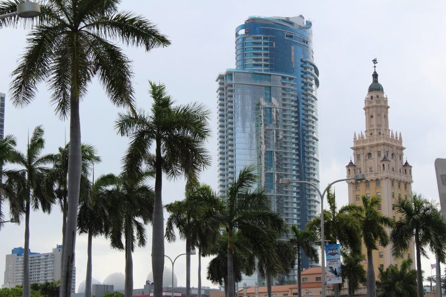 Miami: City Bus Tour with Downtown or Miami Beach Pickup - Bayside Marketplace and waterfront views
