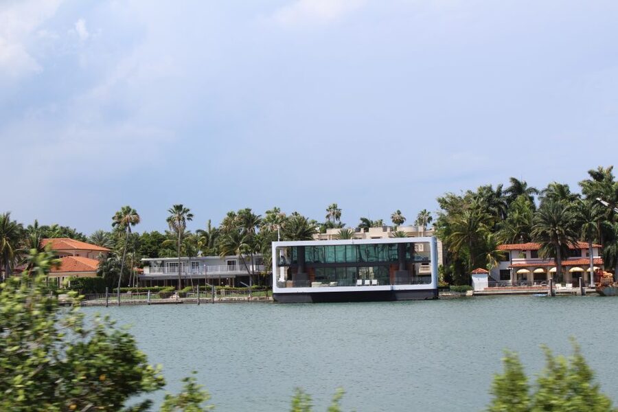 Miami: City Bus Tour with Downtown or Miami Beach Pickup - Millionaire’s Row, Fisher Island, and celebrity homes