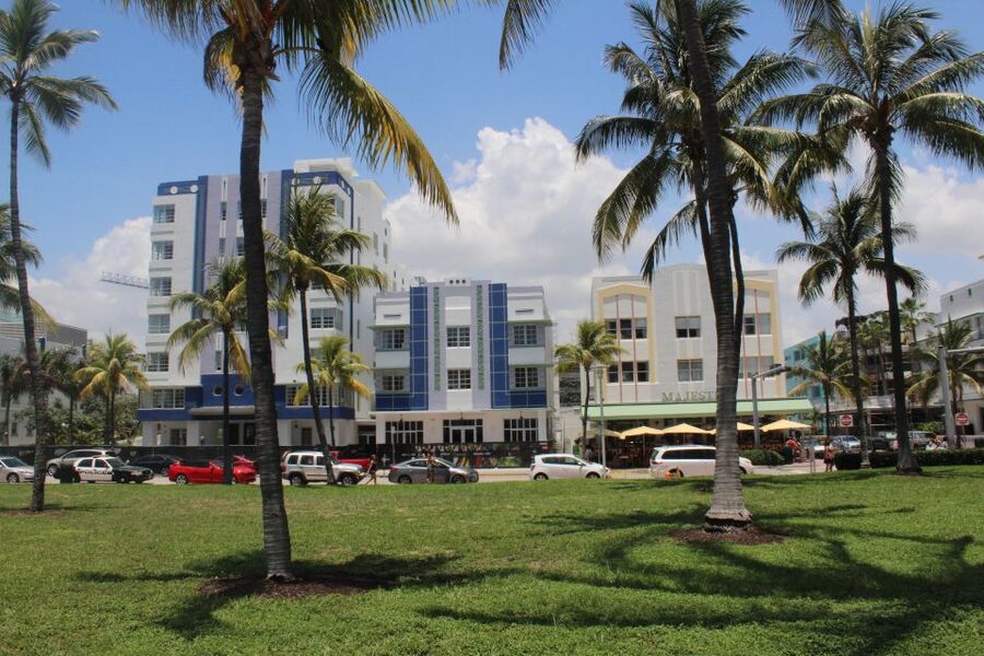 Miami: City Bus Tour with Downtown or Miami Beach Pickup - The guide makes the difference