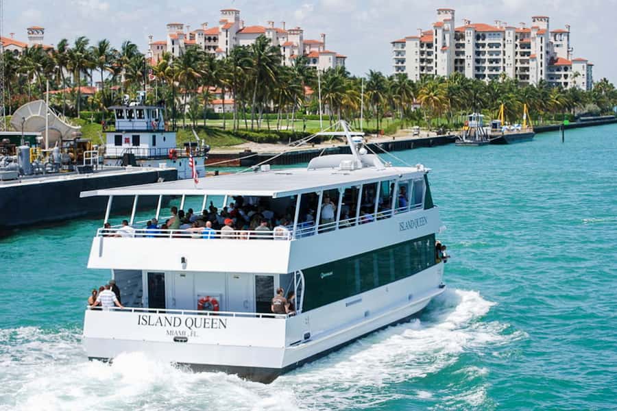 Miami: Everglades Experience, Bay Cruise & Open-Top Bus Tour - The Everglades by airboat and wildlife show