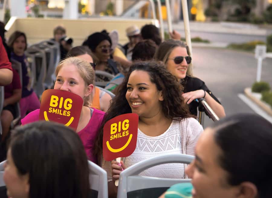 Miami: Hop-on Hop-off Open-top Bus Tour and Optional Cruise - Downtown Miami and the waterfront